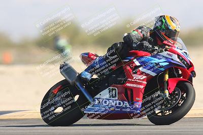 media/Oct-30-2025-Racers Edge (Thu) [[dabbdaf680]]/2-A Group/Session 2 (Turn 16)/